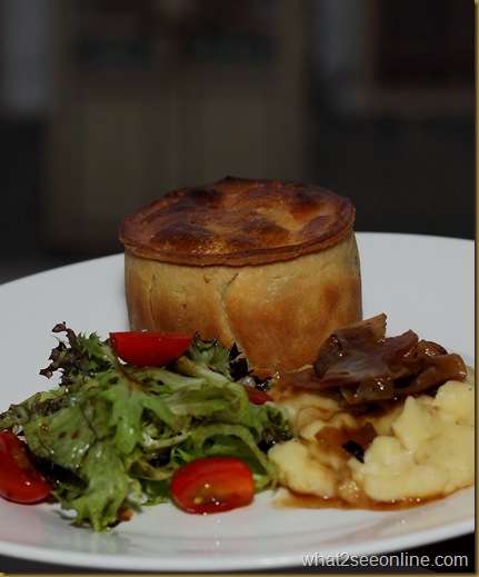 The Beef & Guiness Pie _resize