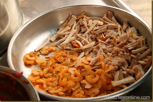 Penang Hokkien Mee for those with heat-proof hands by what2seeonline.com