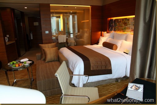 Experience the Lifestyle at Renaissance Hotel Kuala Lumpur by what2seeonline.com