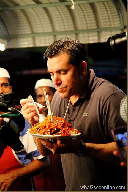 Street Food in Gurney Drive with America’s Celebrity Chef Todd English with What2seeonline.com