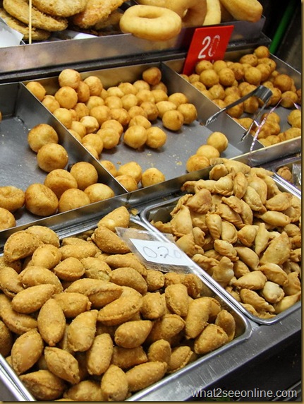 Hawker Food at the Batu Lanchang Market Food Court, Penang by What2seeonline.com