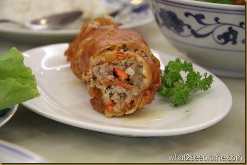 Deep fried spring rolls, also known as choon peah 