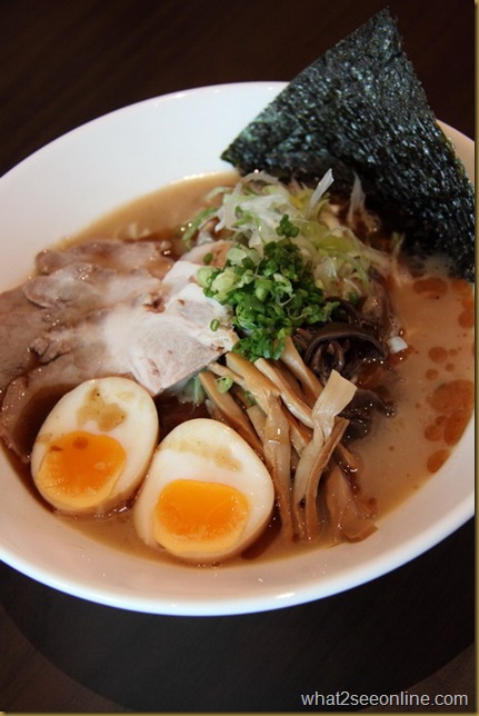 Ultimate Ramen in Shoyu Tonkotsu broth_resize