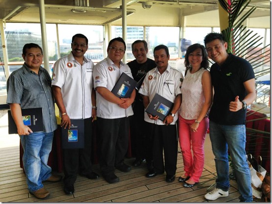 Judging on the high sea - Star Cruises Nasi Kandar Cooking Competition 2013 by what2seeonline.com