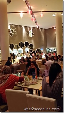 Feast of Seafood on Pirates Seafood Night at Eastin Hotel, Penang by what2seeonline.com
