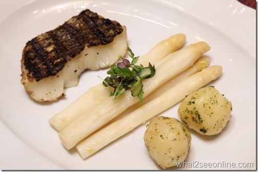 White Asparagus, A Spring Favorite at Feringgi Grill, Penang by what2seeonline.com