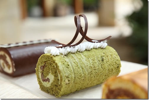 Swiss Roll (Switch Roll) at Rasa Deli, Shangri-La's Rasa Sayang Resort and Spa by what2seeonline.com