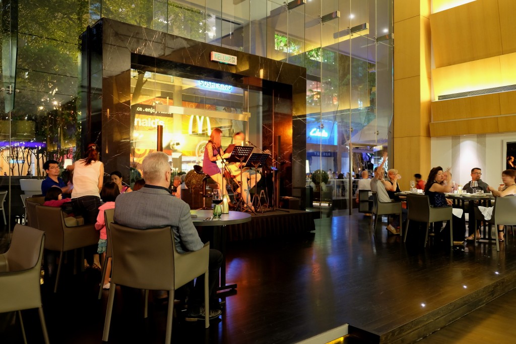 Buffet Dinner at Taste Cafe in G Hotel Gurney Penang