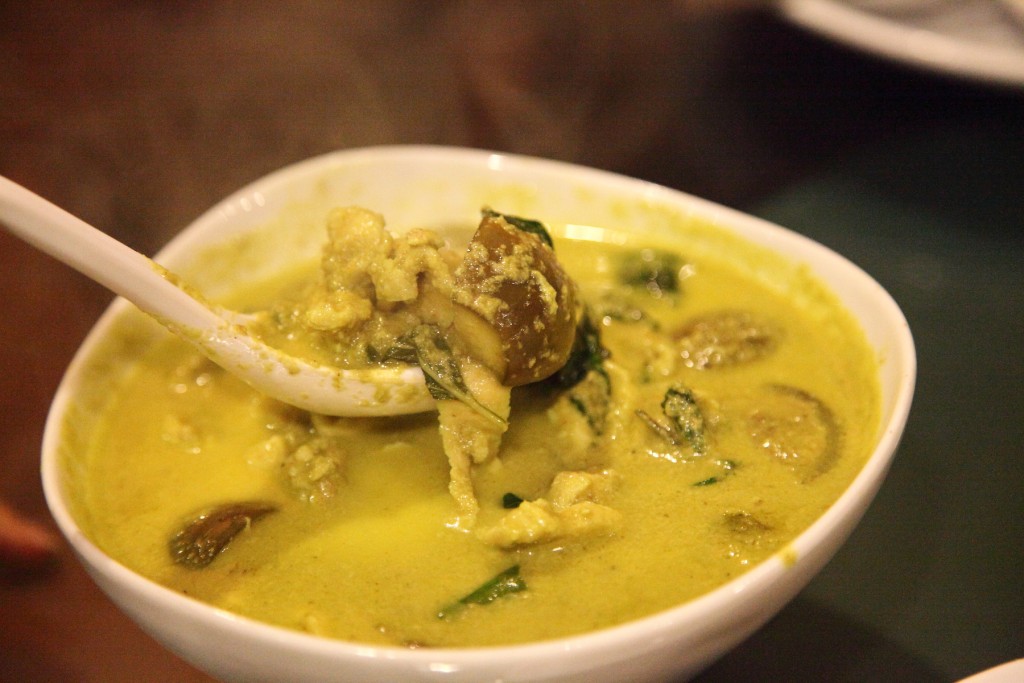 Thai Food In Penang, Gaeng Keow Wan Gai, Green Curry Chicken