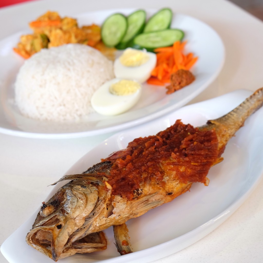 Set Lunch Ikan Rempah, Rempah Chili Fish 