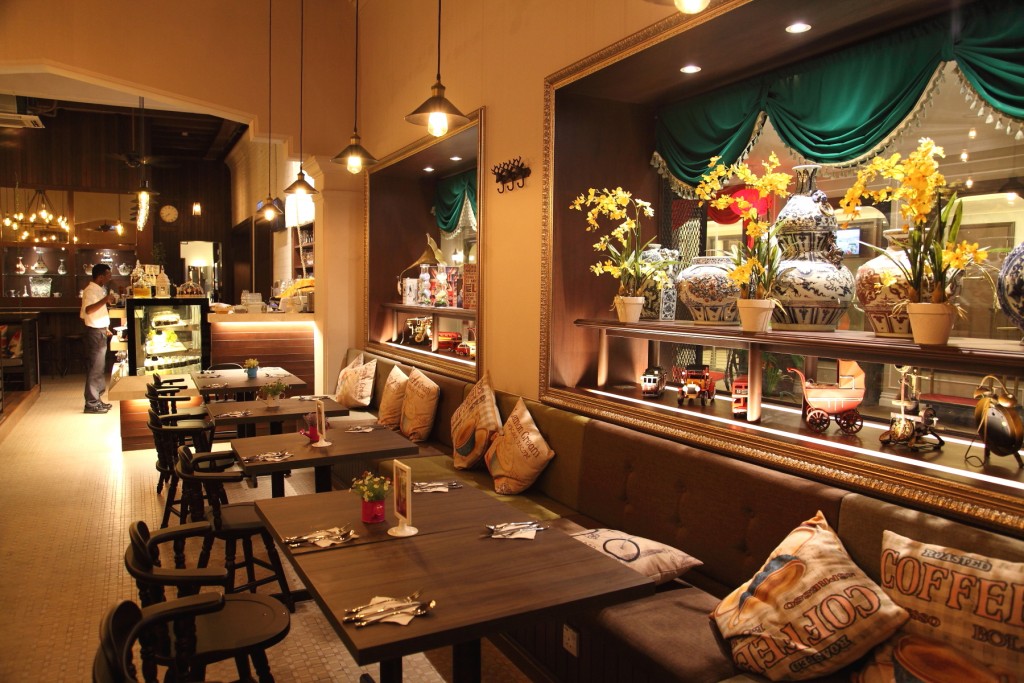 Coffee Shop, Hotel, Rustic-chic cafe, coffee, breakfasts, Kimberley Hotel's in-house restaurant, Sungai Ujong, Iconic Building in Penang, Auction Rooms, Cafe, George Town, Penang, Penang Food Blog, What2seeonline.com, CK Lam,