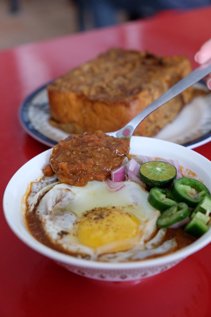 Kompleks Penjaja Desiran Tanjung, Tanjung Tokong Food Court, Kacang Phool, Roti Bakar, Penang Food BLog, What2seeonline.com, CK Lam, Foul Medames, Foul Medames with Toast Bread, Sides, Lunch, Breakfast, Stewed Beans,
