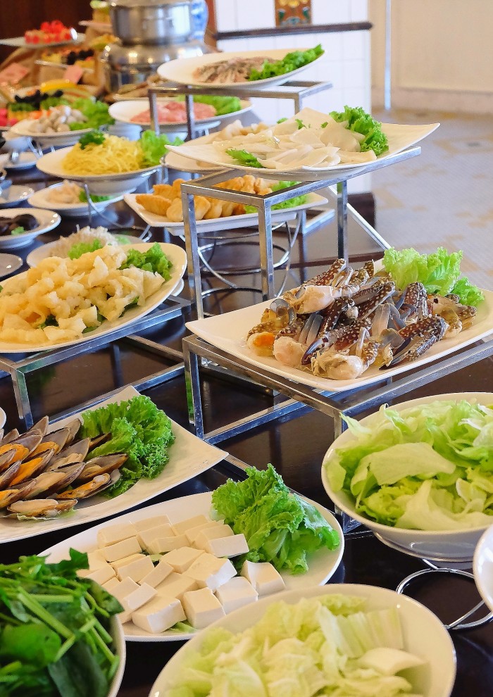 Year of the Rooster, CNY 2017, Penang Food Blog, What2seeonline.com, CK Lam, CNY Packages, Chinese New Year Steamboat Buffet Dinner @ E & O Hotel in Penang, Chinese New Year Steamboat Buffet Dinner @E&O Hotel, Penang