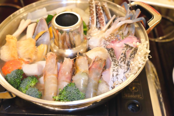 Year of the Rooster, CNY 2017, Penang Food Blog, What2seeonline.com, CK Lam, CNY Packages, Chinese New Year Steamboat Buffet Dinner @ E & O Hotel in Penang