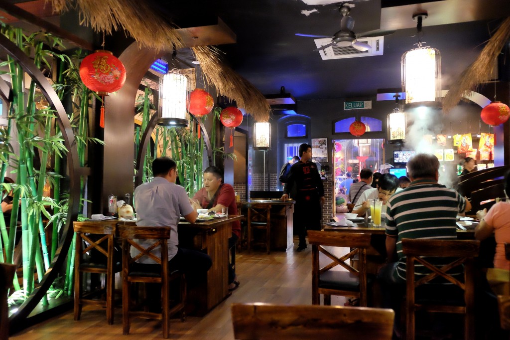 Steamboat on Kelawai Road, Penang, Penang Food Blog, WHat2seeonline.com, CK Lam, Chong Qing Lau Huo Guo Steamboat 重庆老火锅, Spicy Steamboat