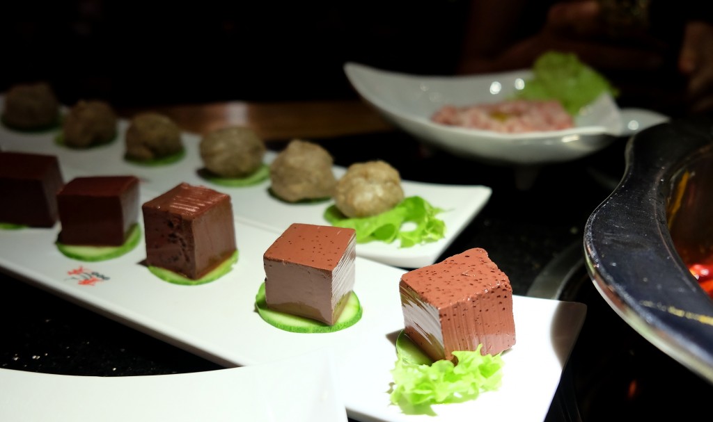 Steamboat on Kelawai Road, Penang, Penang Food Blog, WHat2seeonline.com, CK Lam, Chong Qing Lau Huo Guo Steamboat 重庆老火锅, Spicy Steamboat