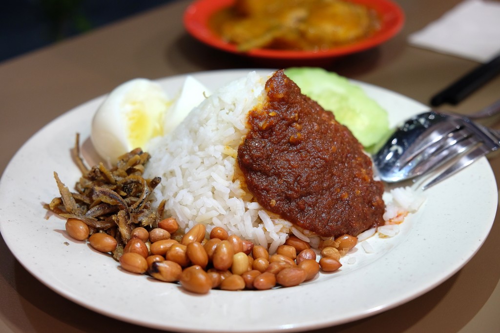  char bee hoon, char teochew mee teow, chicken curry, fried fish, red bean tong-sui, mungbean tong-sui, penang food blog, ck lam, what2seeonline.com, chinese-style snacks, mey wey char bee hoon, tanjung tokong, penang, 