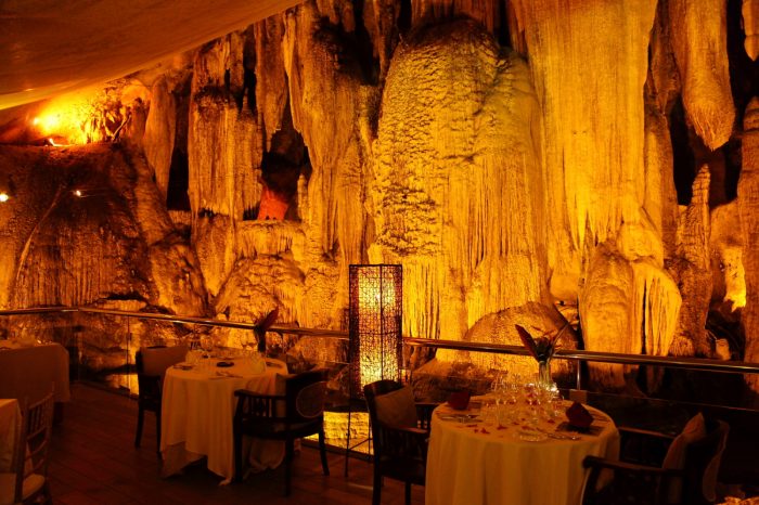 The Banjaran Hotsprings Retreat, The Banjaran, Jeff's Cellar, Cave Dining, Sunway Group, Wine Bar, Limestone Cave, M Chapoutier Wine Dinner, Asiaeuro Wines & Spirits Sdn Bhd, Ipoh, Wine Dinner, French Wines, Ck Lam, Jeff's Cellar, Lifestyle, Penang Food Blog, What2seeonline.Com, Wine Dinner in Jeff's Cellar