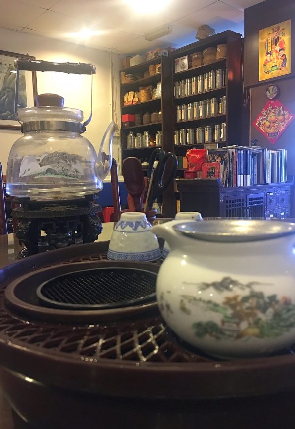 Abu Siti Lane, Chinese Tea, Ck Lam, Clay Teapots, Delightful Dishes, Oolong Tea, Penang Food Blog, Penang Tea House, Pot Of Tea, Pu Er, Tea Leaves, Tea Pots, Tea Taste, Teahouse on Abu Siti Lane in Penang, Ti Kuan Yin, Tie Guan Yin, What2seeonline.Com, Tea House cum Restaurant