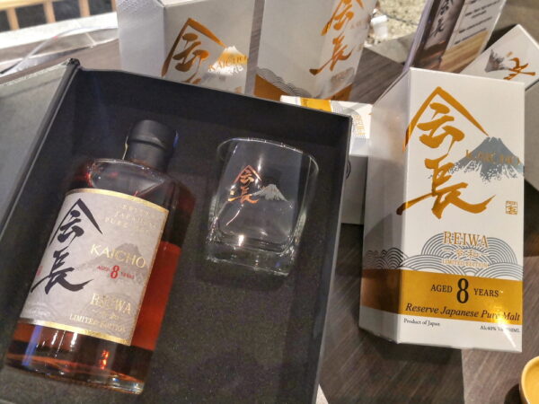 Kaicho Whisky Dinner, Kampachi Penang, Hotel Equatorial Penang, Bayan Lepas, Ck Lam, HEP Dining, Penang Food Blog, Pork Free, What2seeonline.Com, Japanese Whisky Dinner, SAITO Yuzu Hikar, Tai Inaniwa Udon, Wagyu Saikoro Steak, Salmon Tataki, Kaicho Pure Malt, Kaicho Reiwa Series 8 YO, Kaicho Reiwa Series 12 YO,