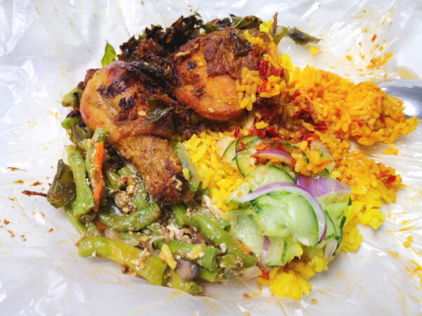 Quallys Nusantara Kitchen at Burmah Road, Penang restaurant, malay cuisine, charcoal grilled chicken, ayam berempah, cincaru sumbat, ayam percik, beef rendang, Penang Food BLog, What2seeonline.com, CK Lam, Penang Food Hunt, Cafe on Burmah Road Penang,