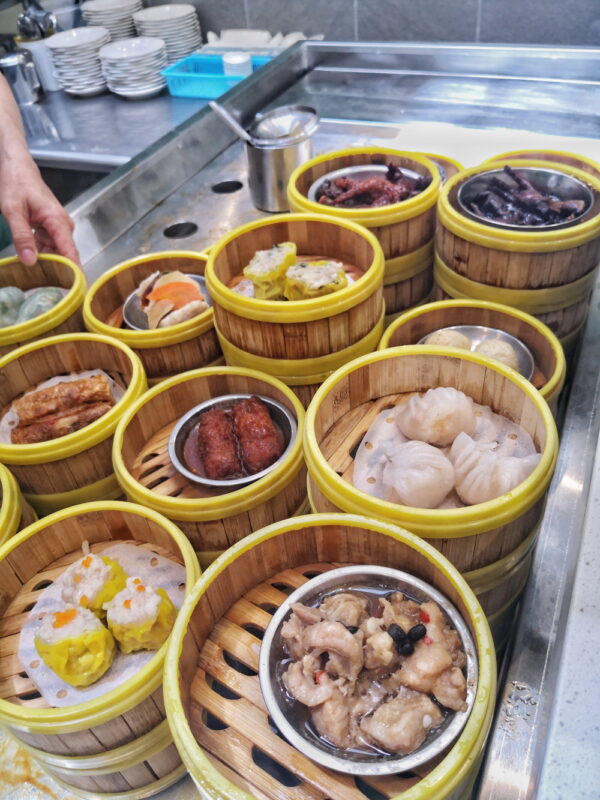 Chinese Pork Sausage Pao, Chinese Tea, Ck Lam, Dim Sum Places in Penang, Dim Sum Restaurant, Fish Ball, Har Kow, Lor Mai Kai, Lotus Leaf Wrapped Rice, Lotus Paste Pao, Malai Kuih, Penang Food Blog, Penang Restaurant, What2seeonline.Com, Yong Pin Restaurant,